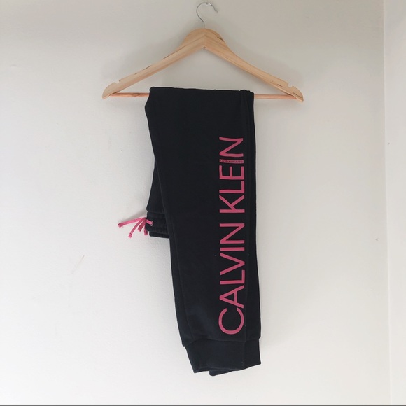 Calvin Klein Sweatpants